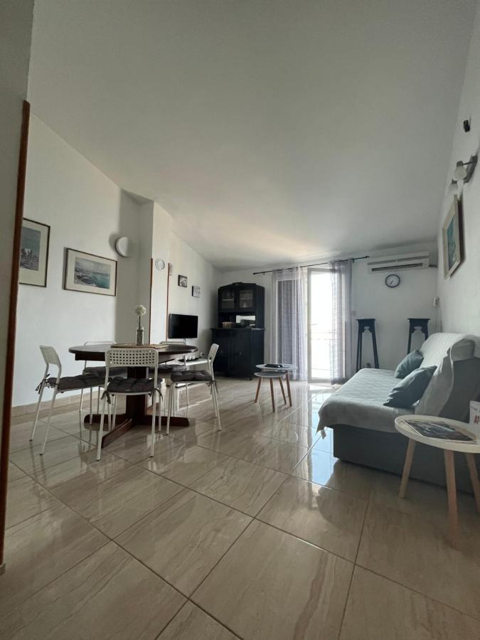 Apartman Gabrijel Podgora Exterior foto